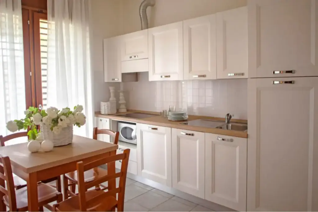Cucina elegante e funzionale.